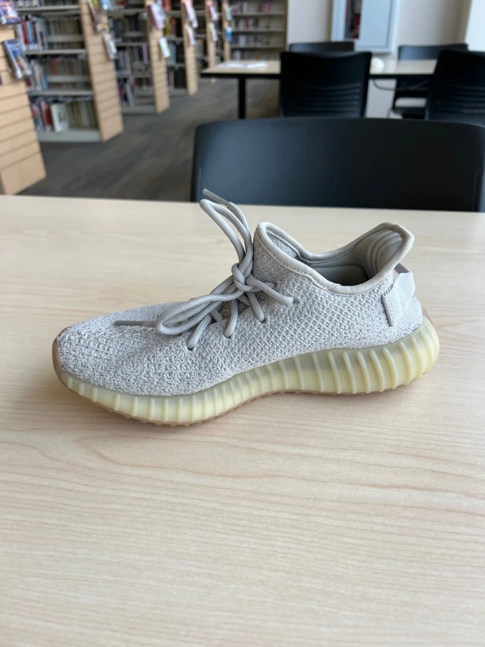 YEEZY x Adidas 350 V2 sesame sneakers neutral modern futuristic streetwear 6.5 - Picture 9 of 12